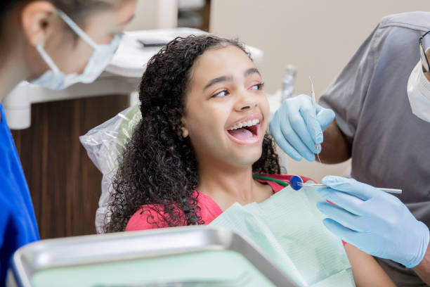 Best Emergency Dental Care for Broken or Chipped Teeth in Seadrift, TX